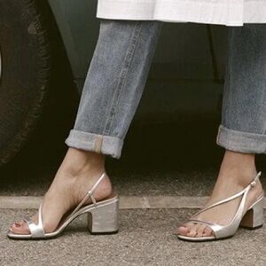 Nomasei Venus Silver Block Heel Sandal sz 40